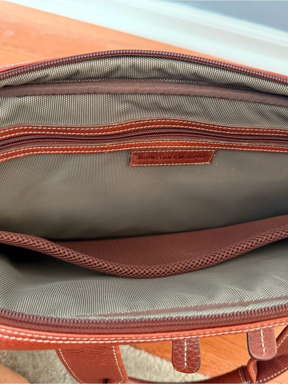 Johnston & Murphy Red-Brown Leather Briefcase with Matching Portfolio